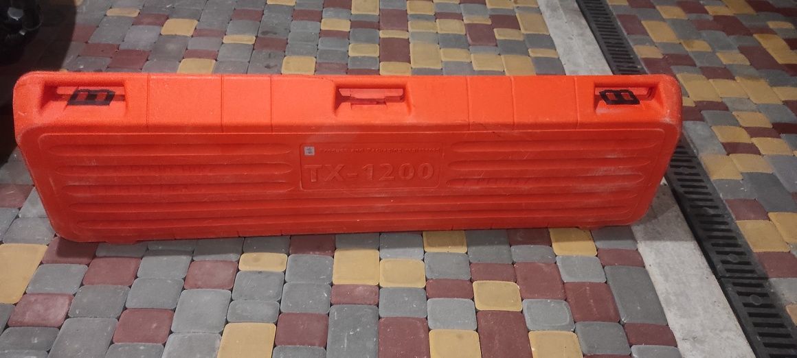 Оренда, прокат, аренда плиткоріза 120см.