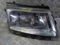 LAMPA PRAWA PRZEDNIA VOLKSWAGEN PASSAT B5
