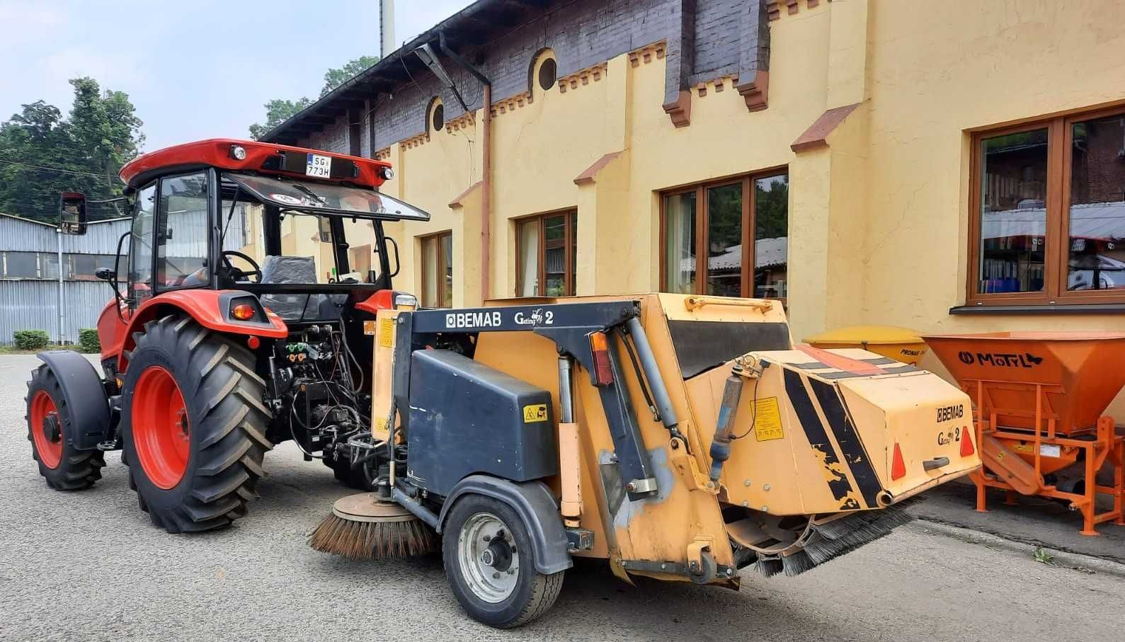 Broddway Bemab Pożycz wynajmij zamiatarka ciągnik traktor zamiata dróg