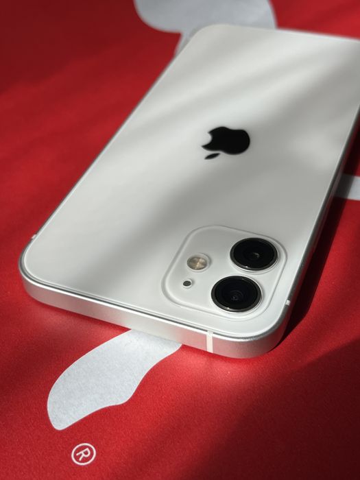 iPhone 12 128gb, White (Neverlock) 9.7/10