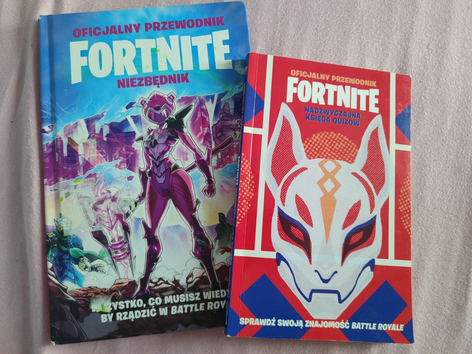 FORTNITE niezbędnik+ nadzwyczajna księga quizów