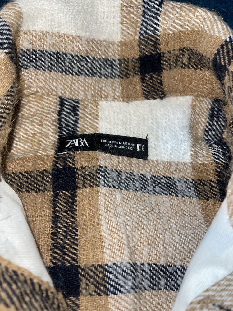 Camisa aos quadrados castanho e bege