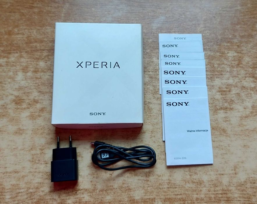 Sony Xperia XA F3111 czarny