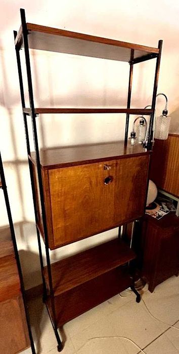 Estante olaio vintage + 71 comp x 25prof x 33prof x 187alt.