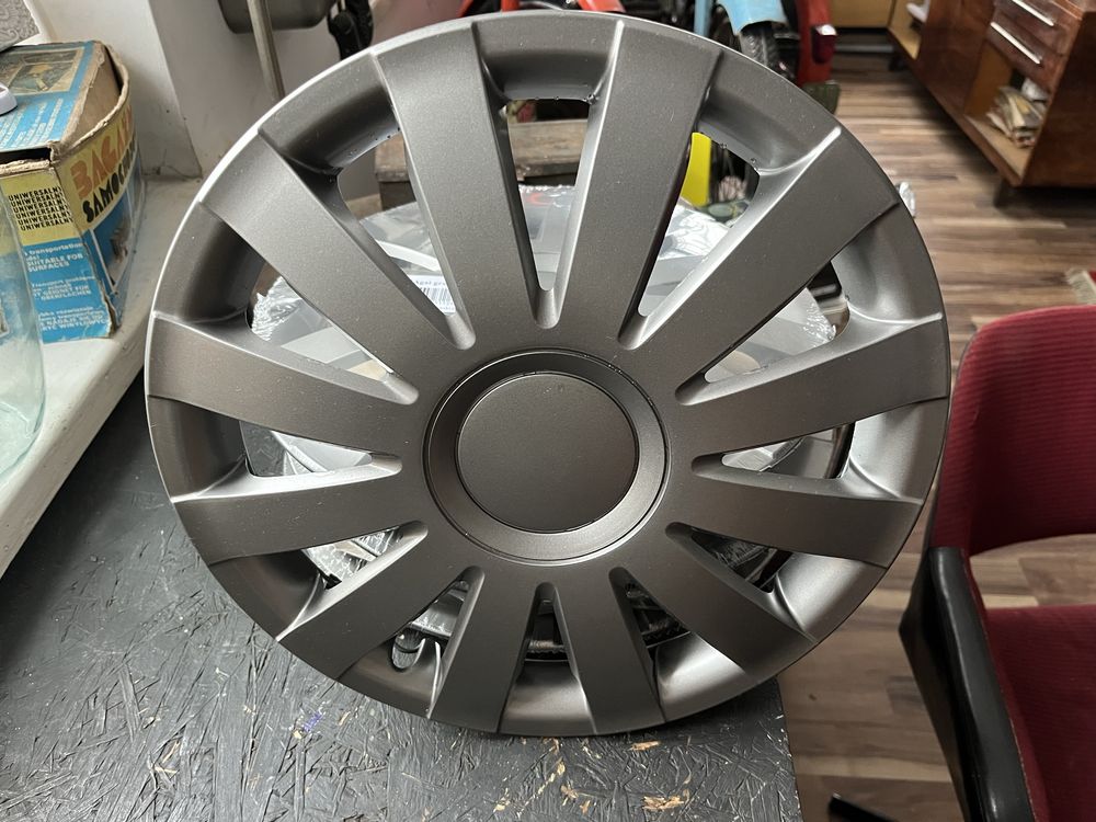 Kolpaki 13’ Seicento Panda Clio Corsa NOWE slask