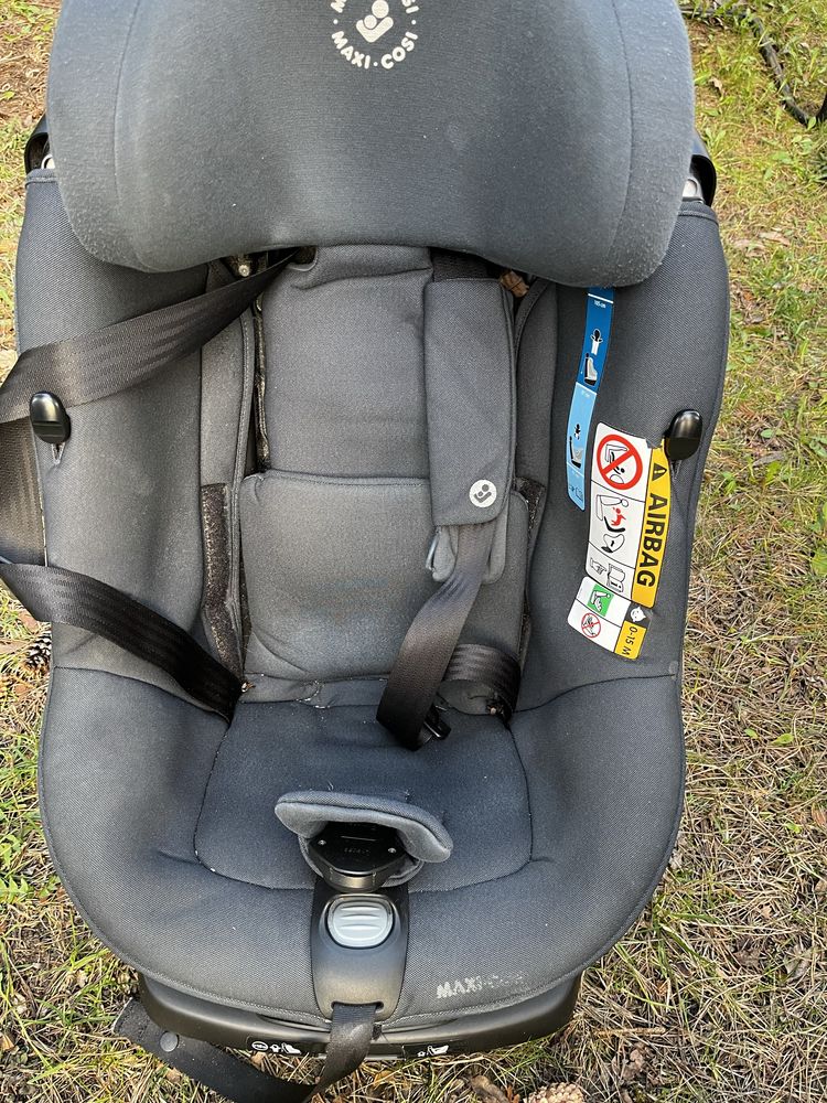 Maxi-Cosi AxissFix Plus 9-18 kg obrotowy