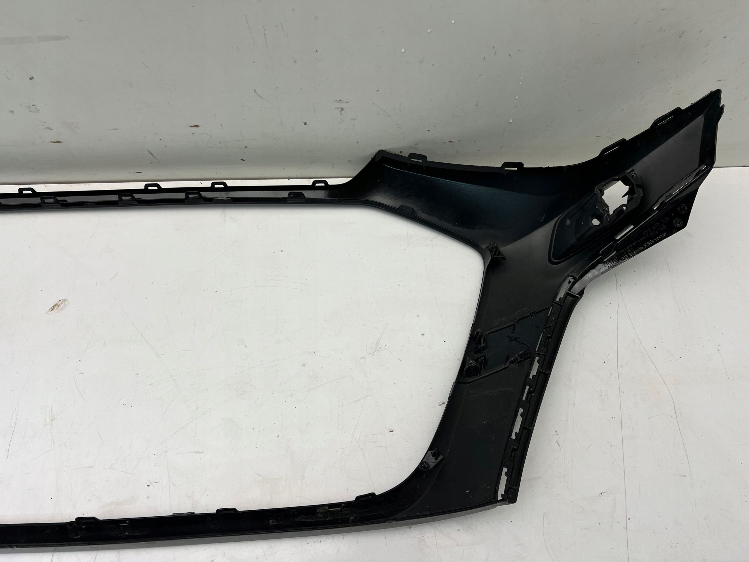 Audi RS3 8Y Listwa Atrapy stelaż Ramka Grill 21-