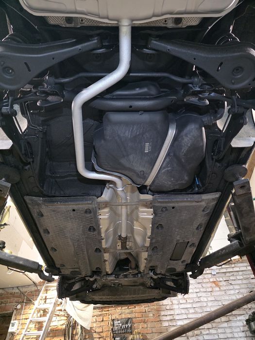 Konserwacja podwozia-naprawy blacharskie