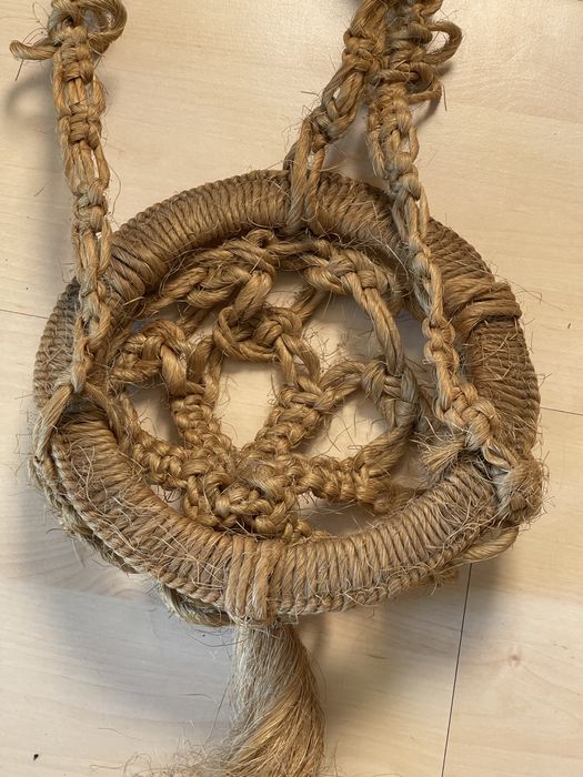 Kwietnik podwieszany pleciony recznie