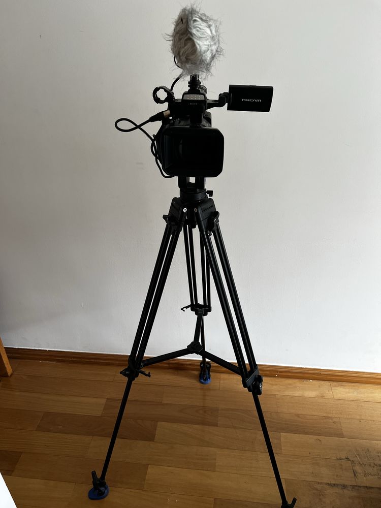 Equip. Profissional de Filmagem - Sony NX5R + Tripé Benro + Microfones