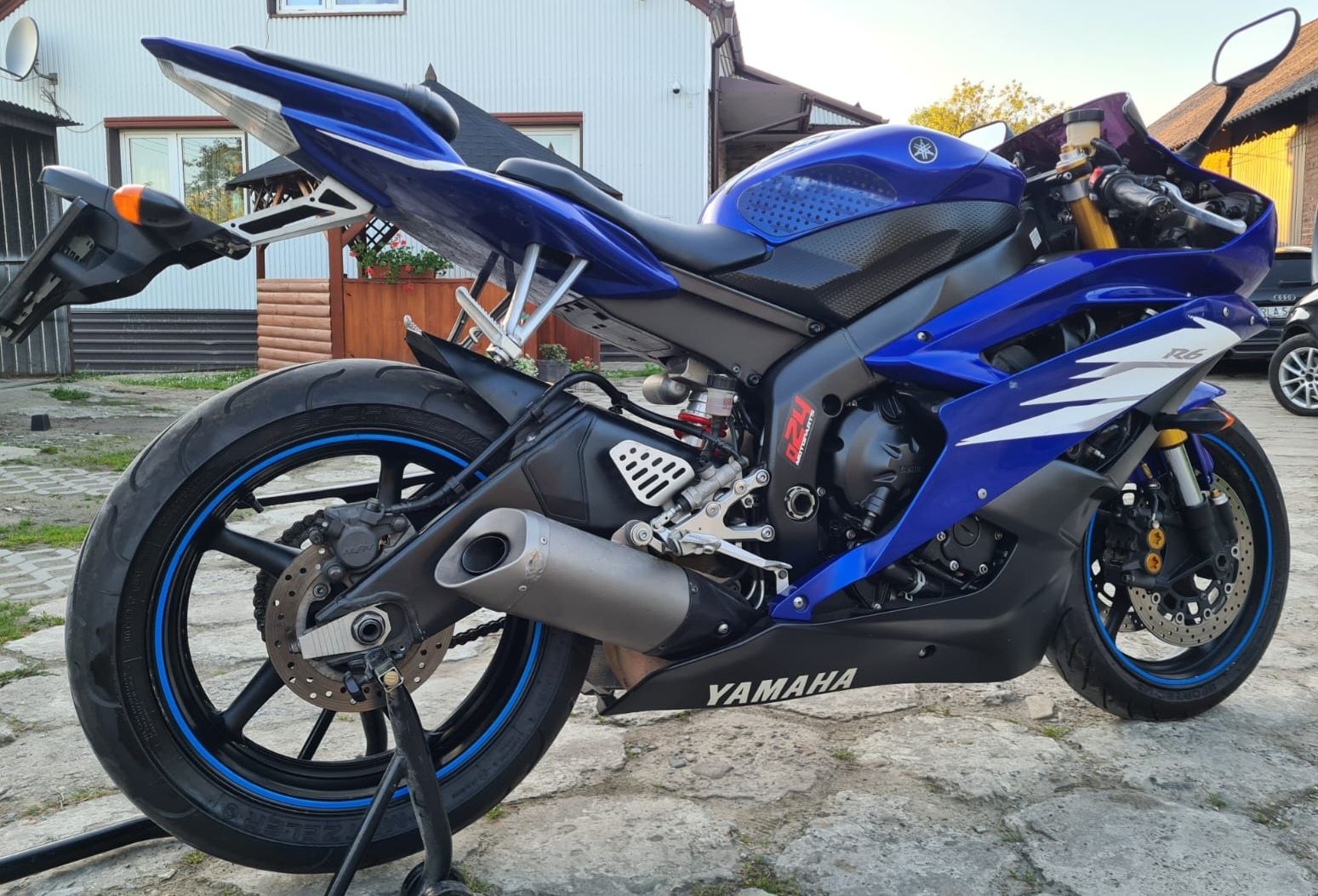 Yamaha R6 600 Rj11