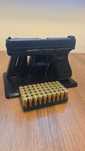 Stojak Glock 19, Glock 17, Glock 44 itd z 3 magazynkami