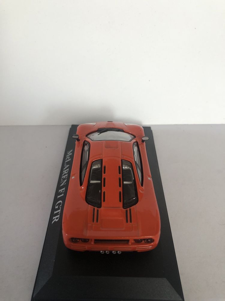 McLaren F1 GTR escala 1:43