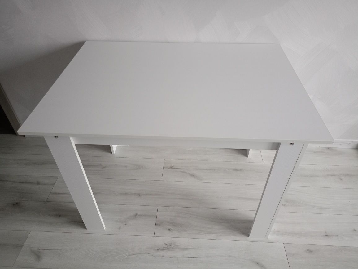 Стіл кухонний , стіл письмовий (новий стіл)
