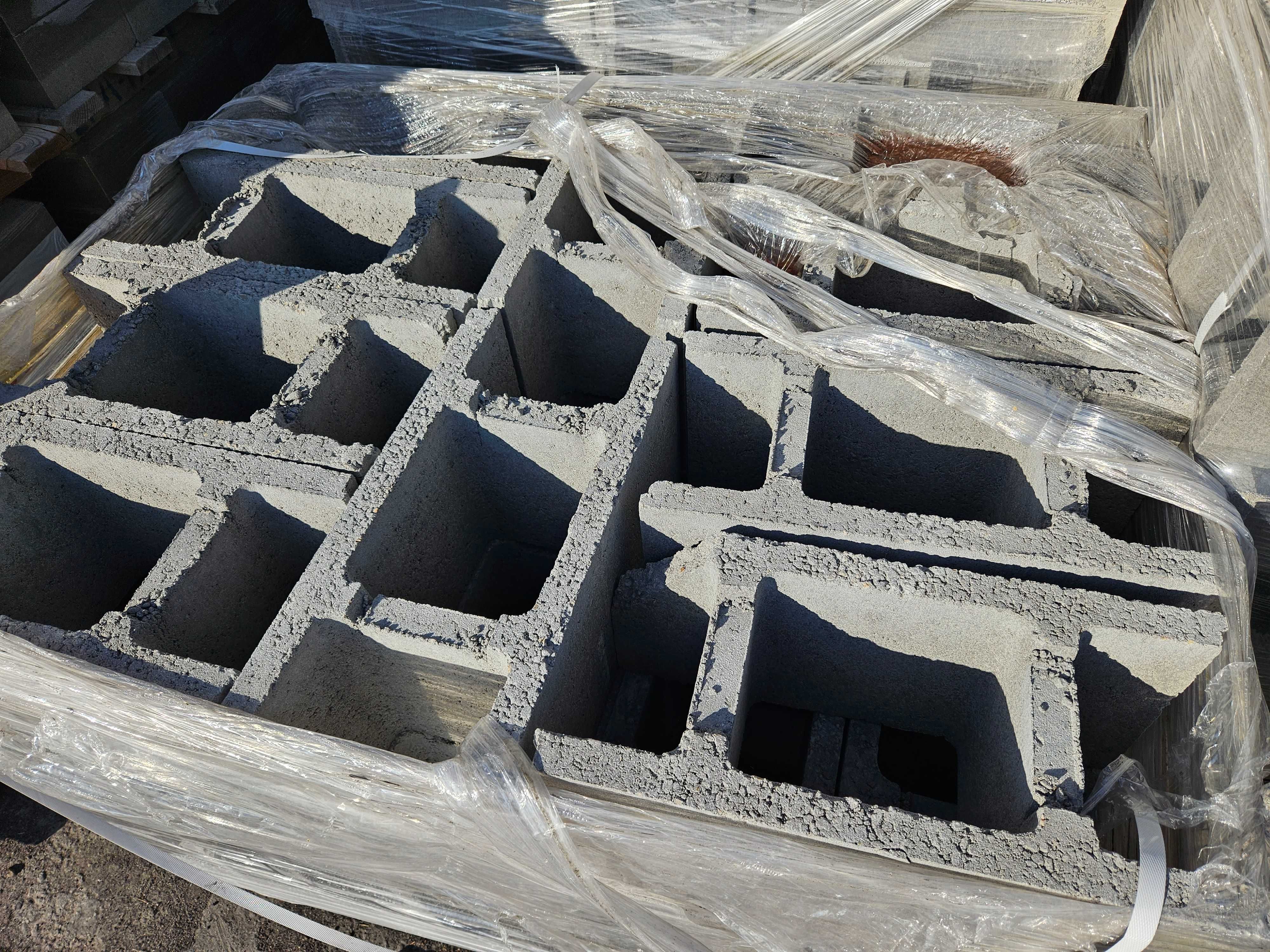 Pustak szalunkowy 50 x 24 x 24 cm