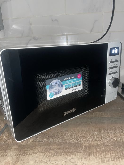 Микроволновка gorenje , под ремонт .