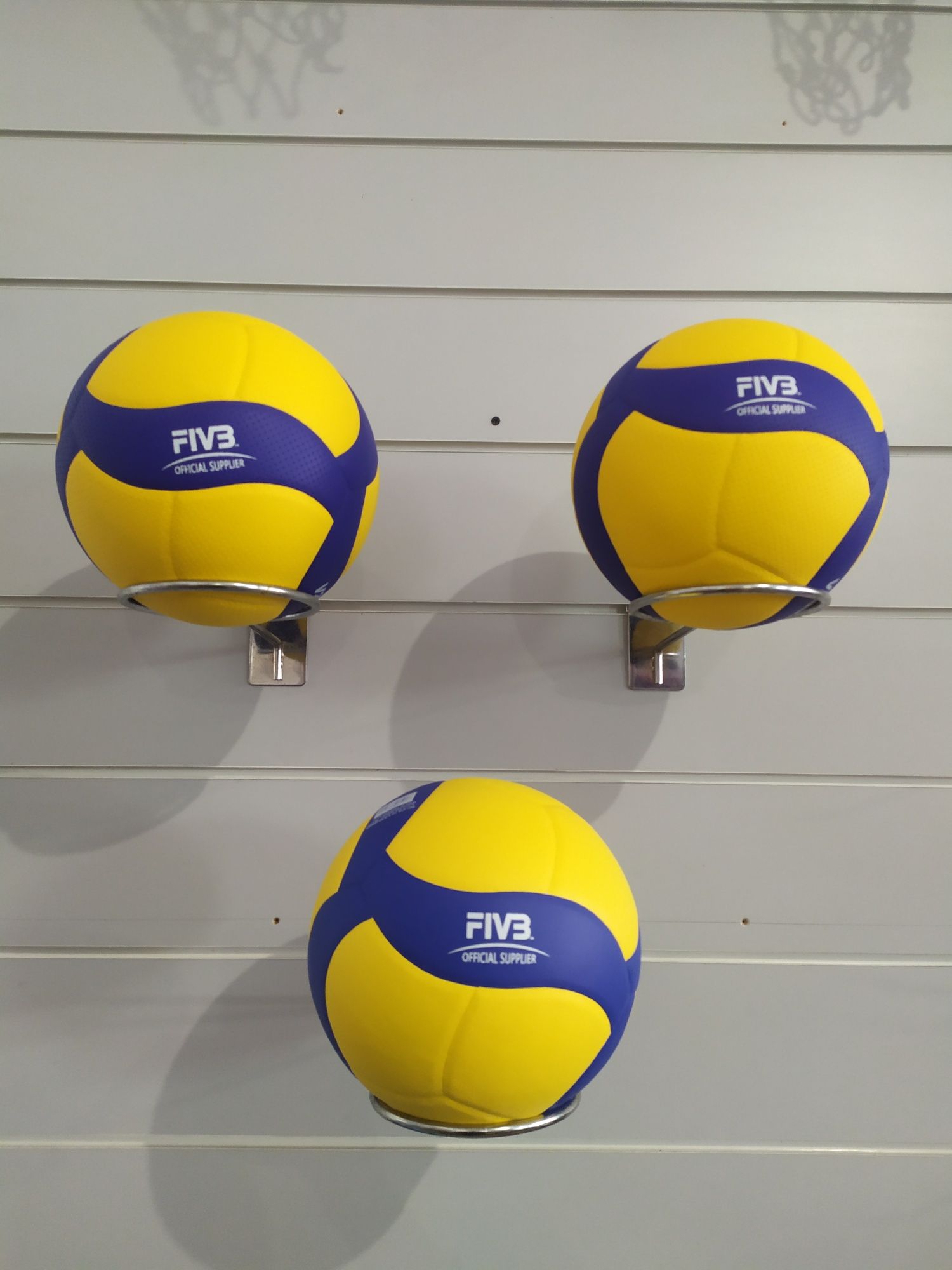 Мячи волейбольные М'ячі волейбольні сітки  волейбольные мячи сетки