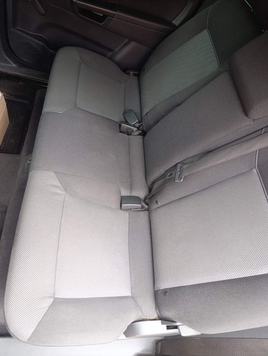 OPEL zafira b 2011r