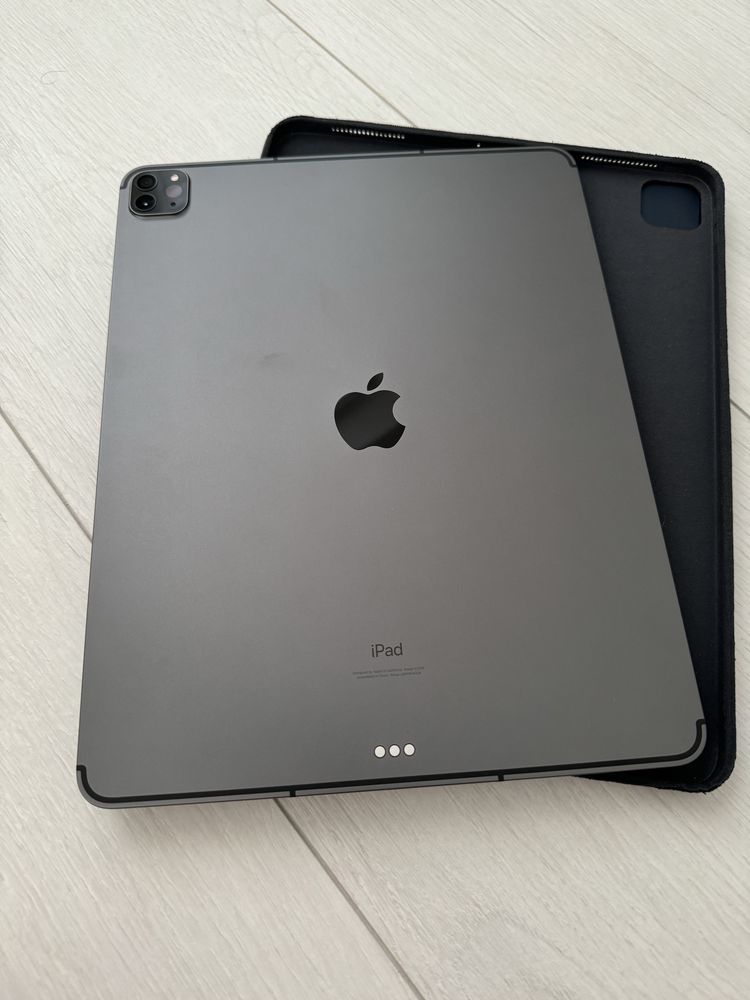 Продам ipad pro 12.9 (5gen) 256 gb WI-FI+Cellular 4G