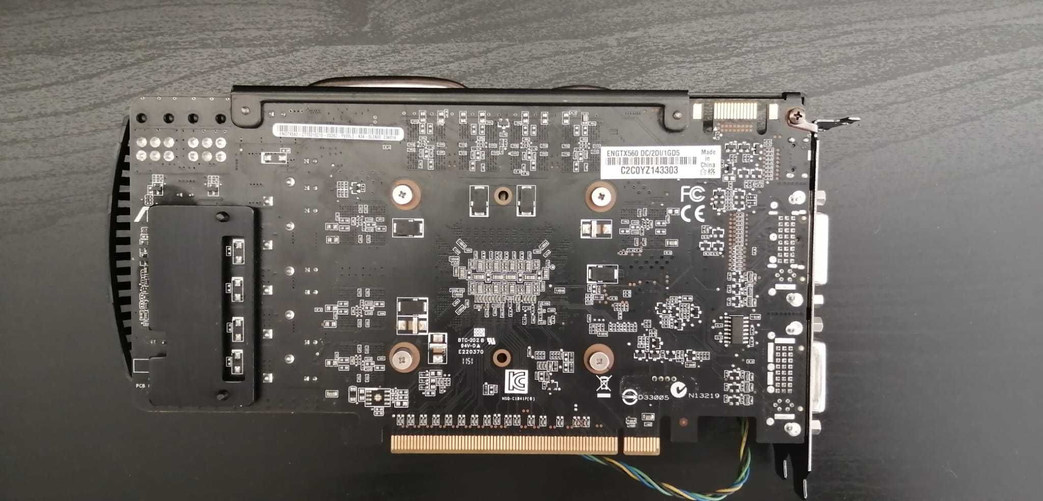Nvidia GTX 560 Asus 1GB - Bom estado