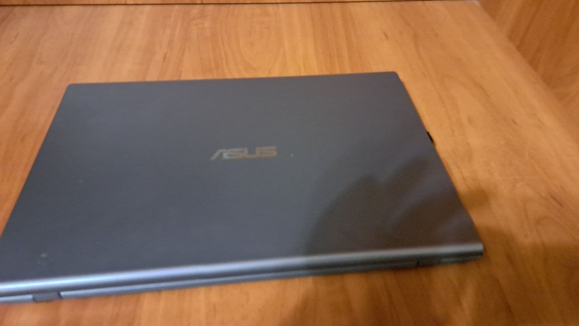 Ноутбук ASUS VivoBook 14 X415J  (X415J-EB1180)