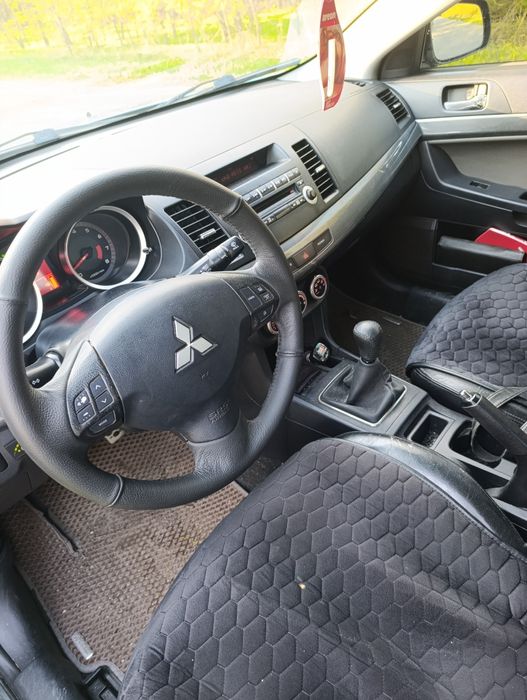 Продам Лансер 10