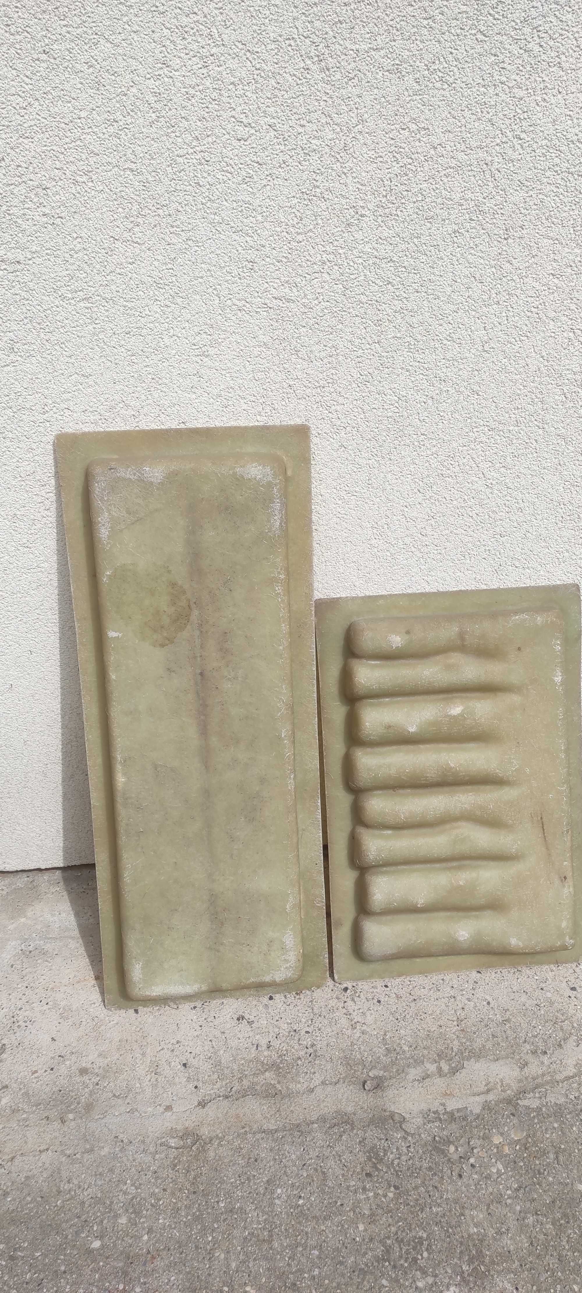 Formy do betonu z barwnikiem.