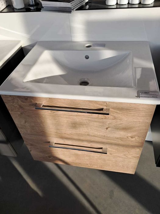 Zestaw szafka z umywalką Roma Plus 60 2S dąb canela PDW