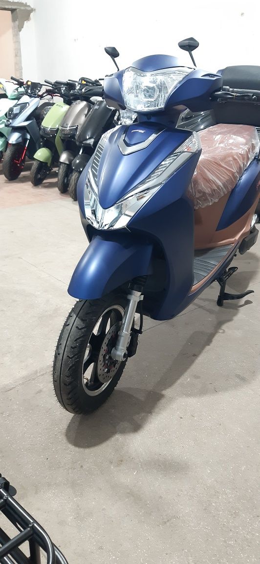 Електроскутер CS 2 Pro 3000w 32Ah літієва батарея