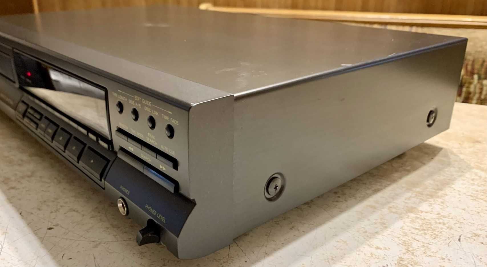 Cd-проигрыватель Technics SL-PG460A (Made in Germany)