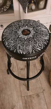 Krzesło gitarowe ORTEGA Bar Stool 30" White Kaleidoscope