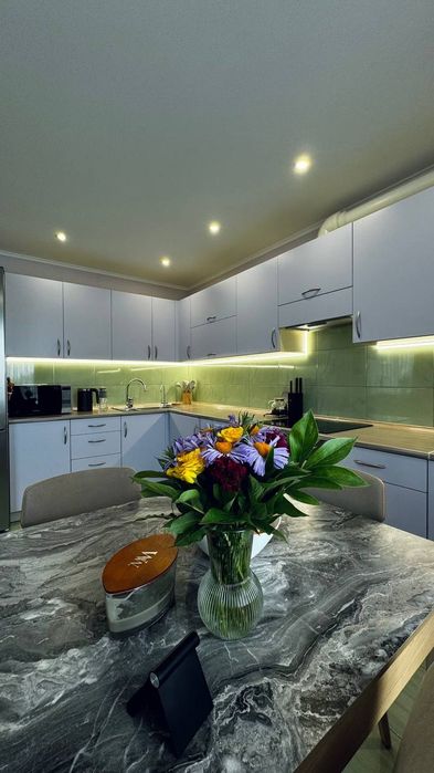 Продам гарну квартиру в  ЖК Скеля 93000$