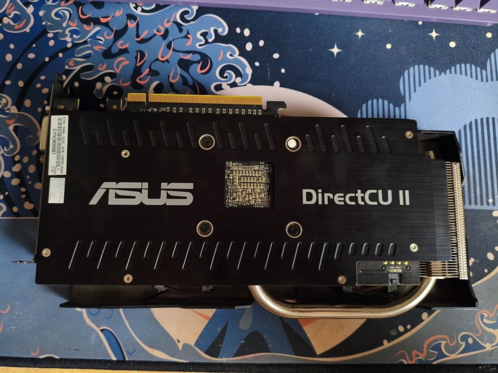 Продам видеокарту ASUS Radeon R9 380 STRIX 4GB — состояние отличное
