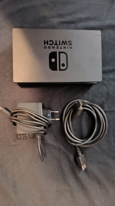 Nintendo switch semi novo