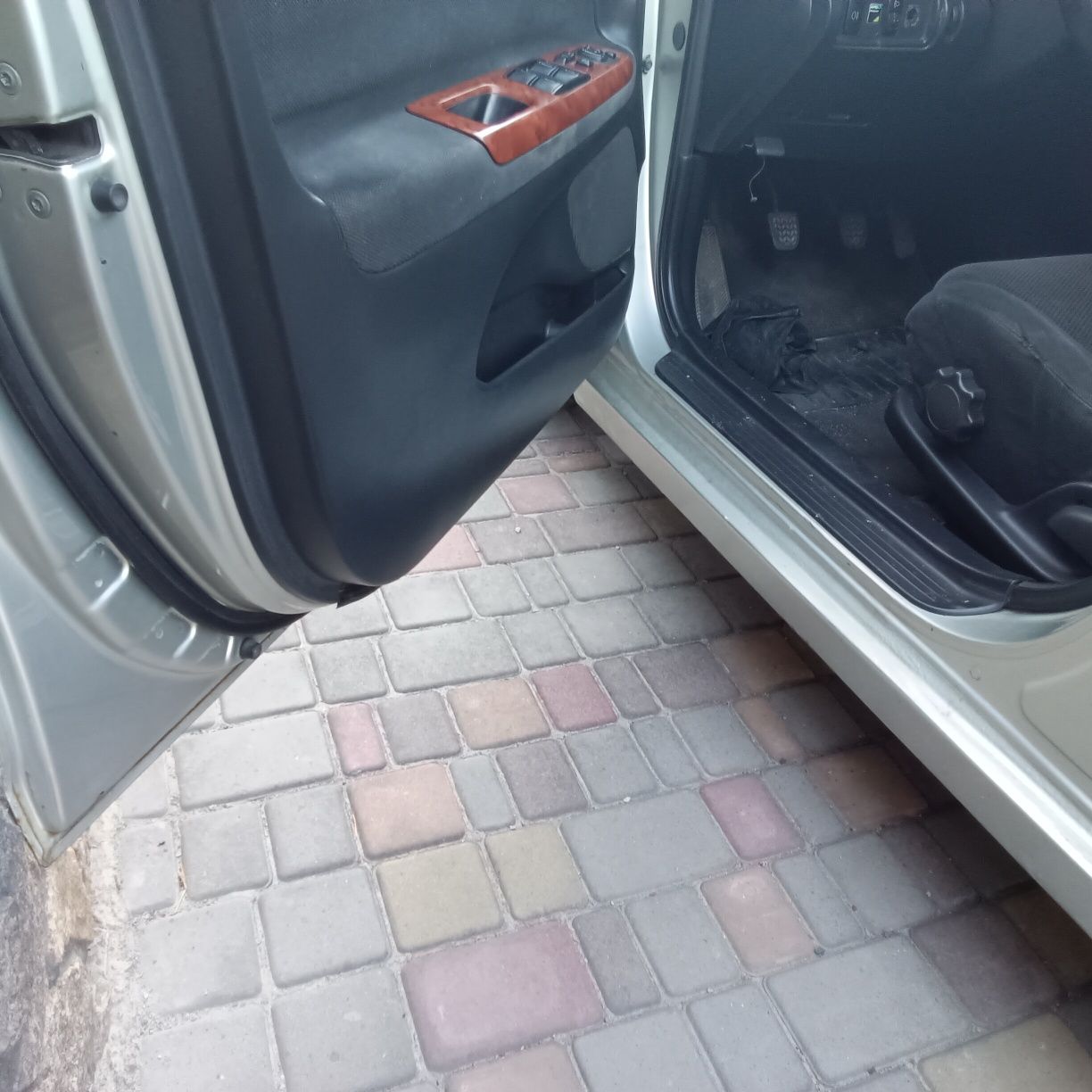 Toyota Camry 30  3600 $