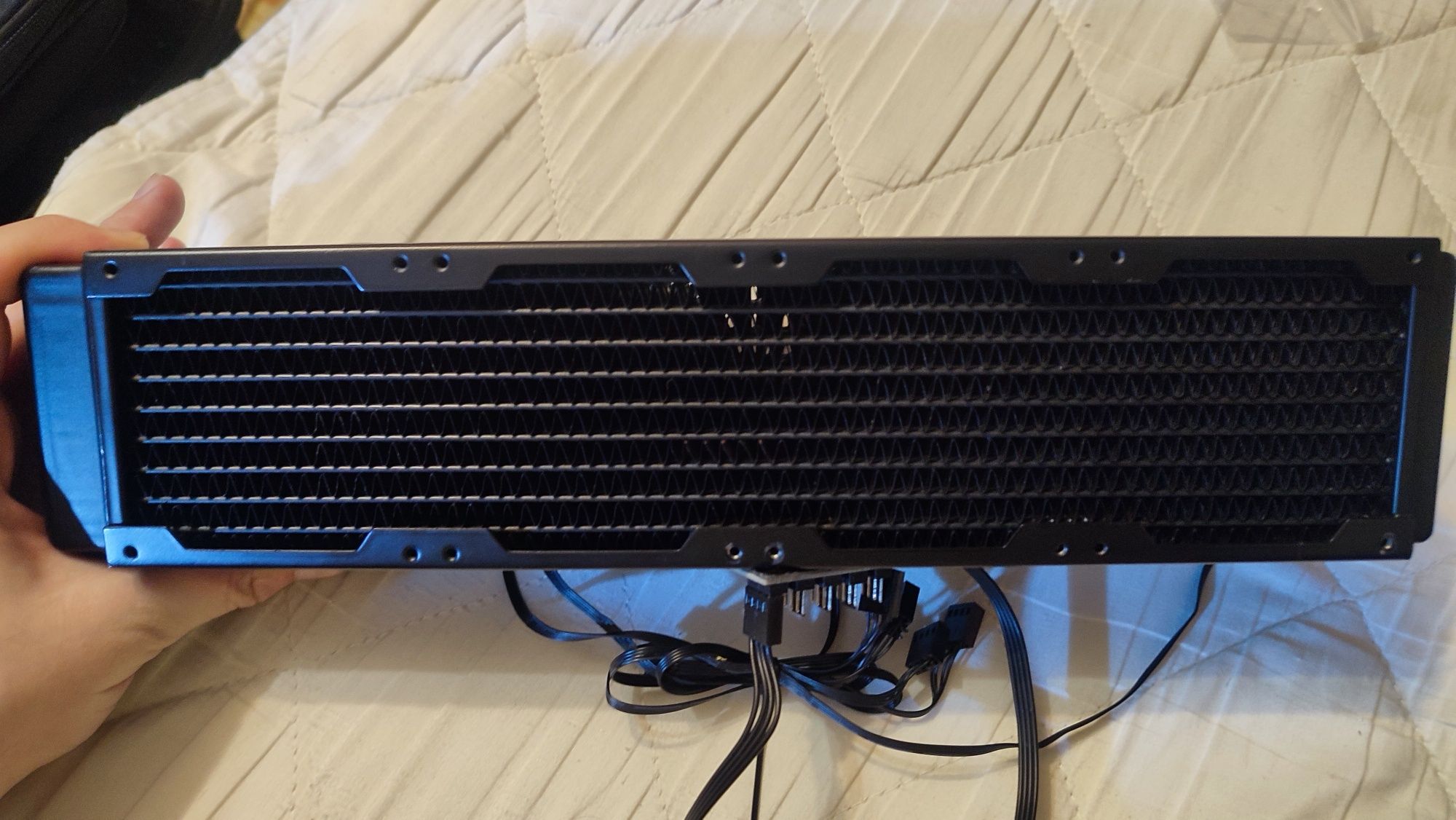 Радиатор СЖО для компьютера фирмы bykski CR-RD80X4RC-TK60