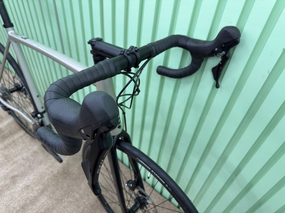 Стан нового Шосейний велосипед L Ridley Fenix SLA 2024рік shimano 105