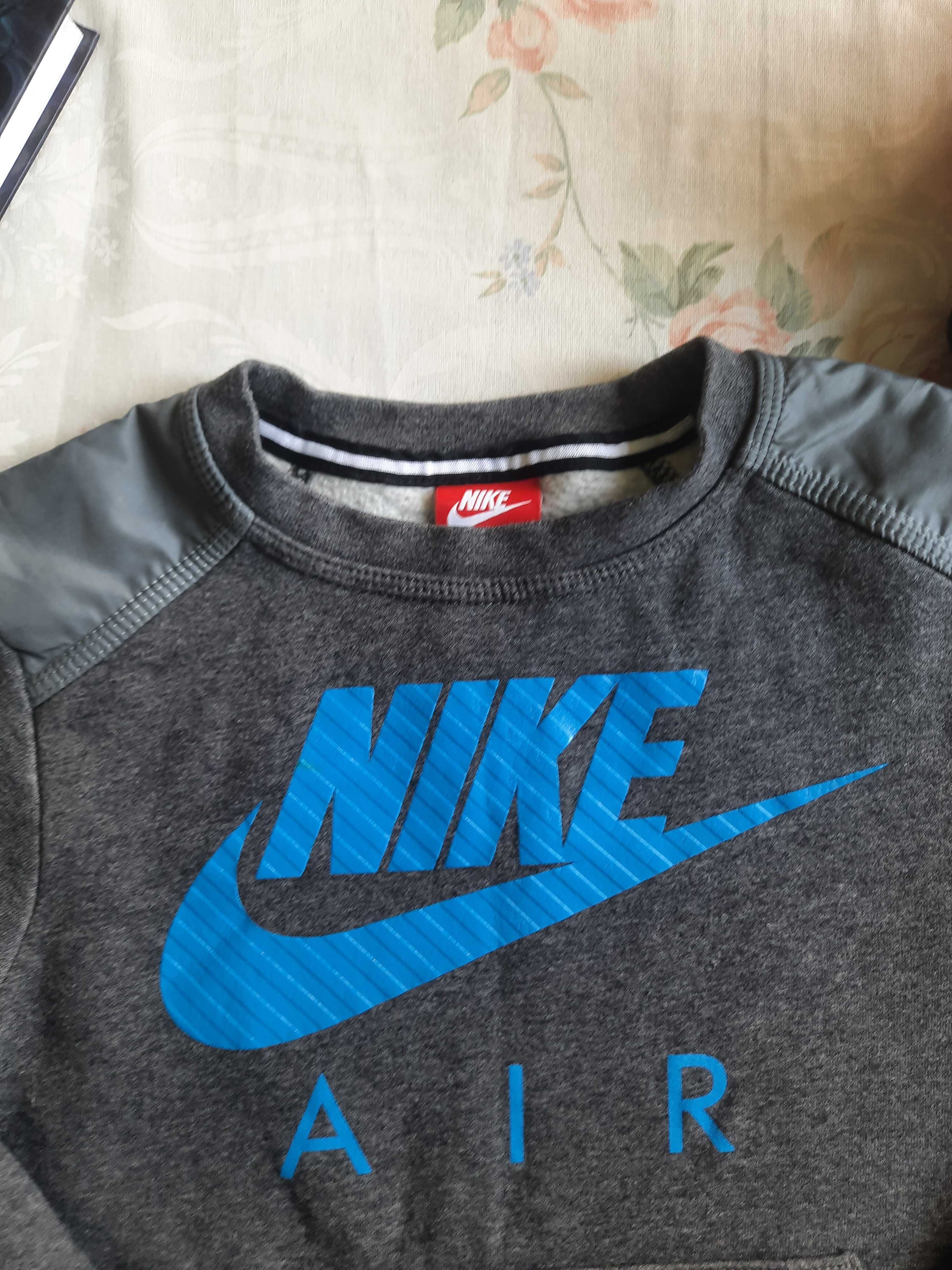 Байка Nike 8-10 років