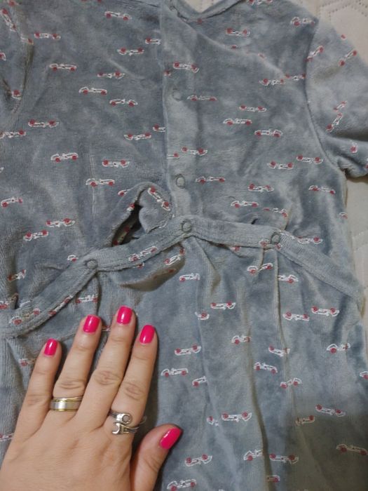 2 babygrows polares novos 18 meses