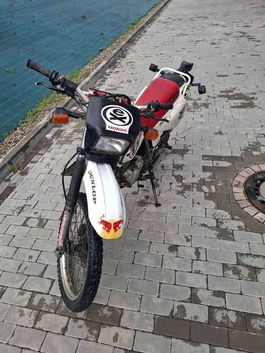 Sprzedam honde xlr 125
