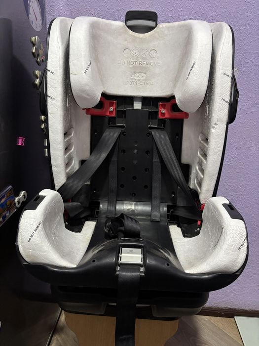 Автокрісло для дитини 9-36