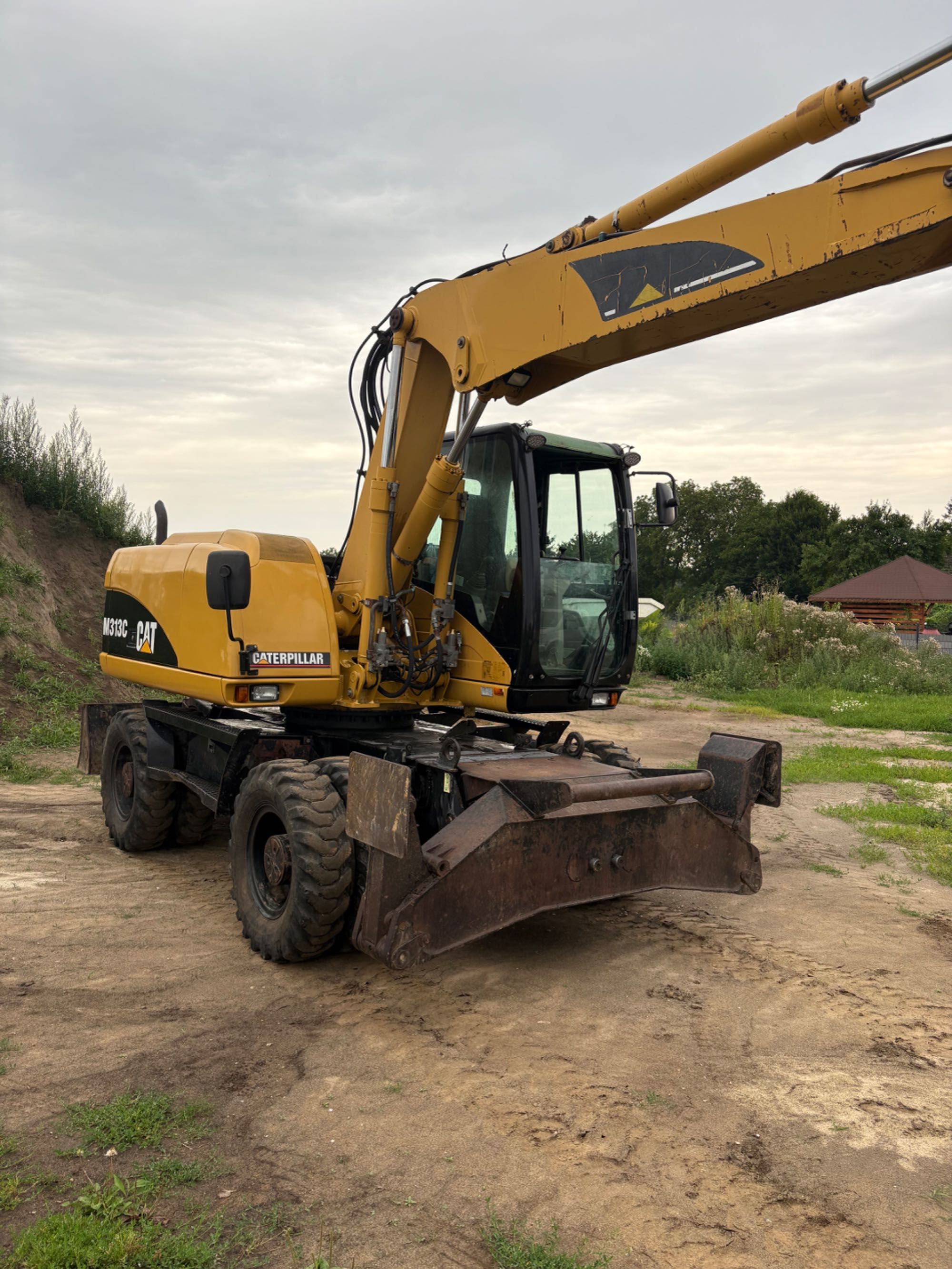 Koparka cat 313c rok 2006 dłuższe ramię umowa