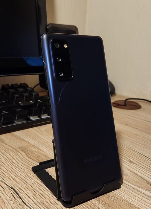 Samsung Galaxy S20FE 5G  SM-G781W