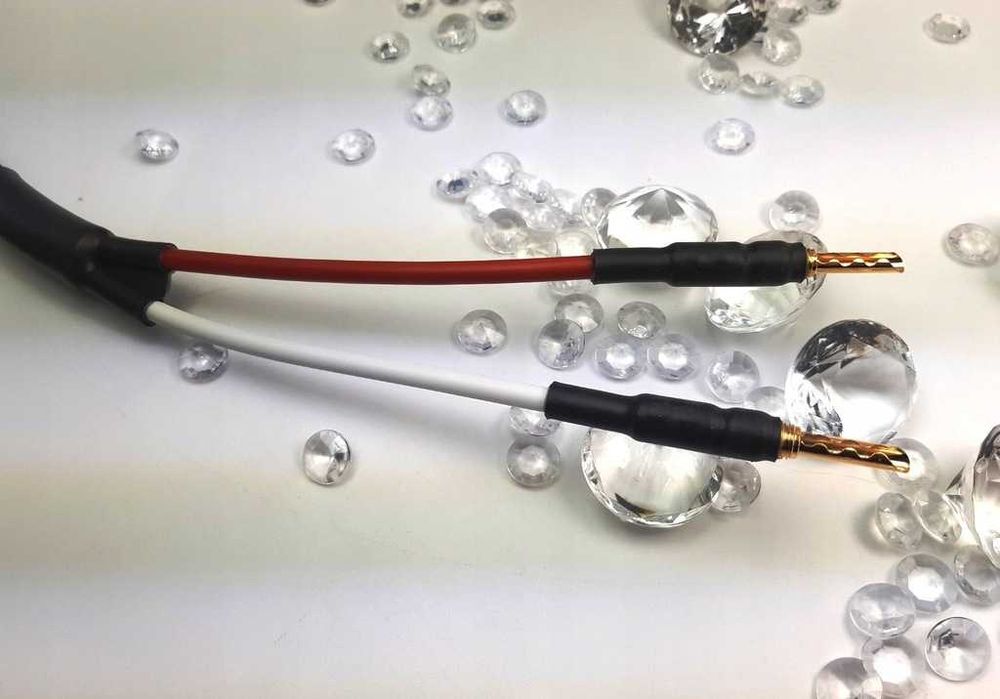 FURUTECH U-2T 2x2m, wtyki FP200B kable głośnikowe, konfekcja - okazja