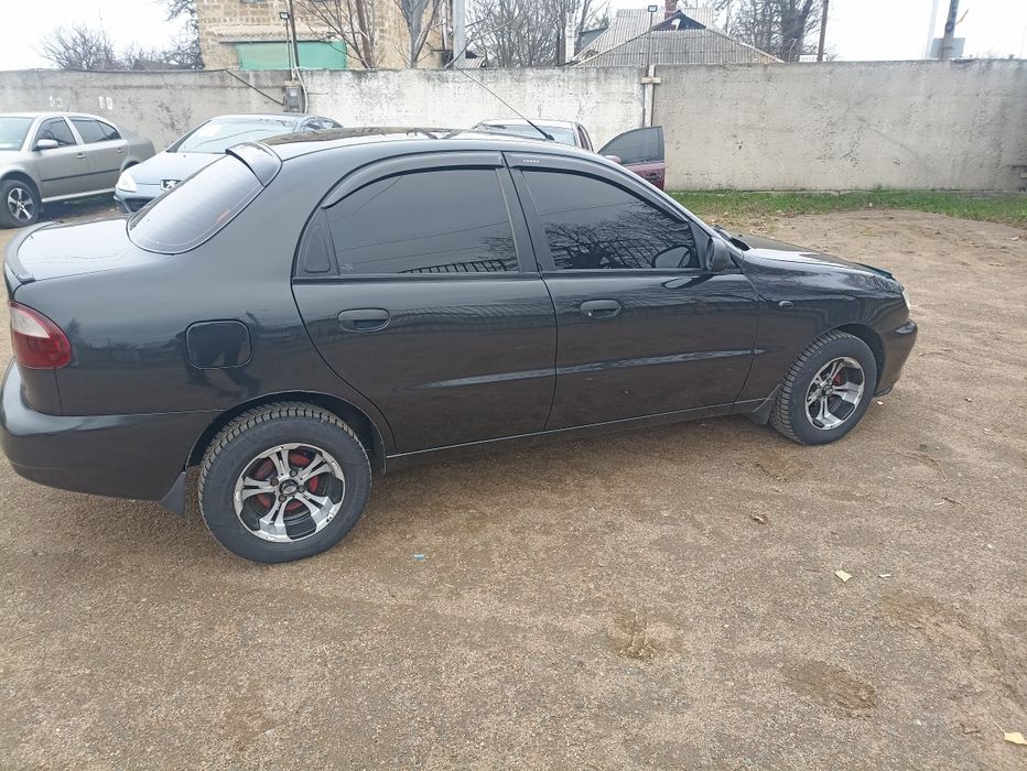 Продам део ланос