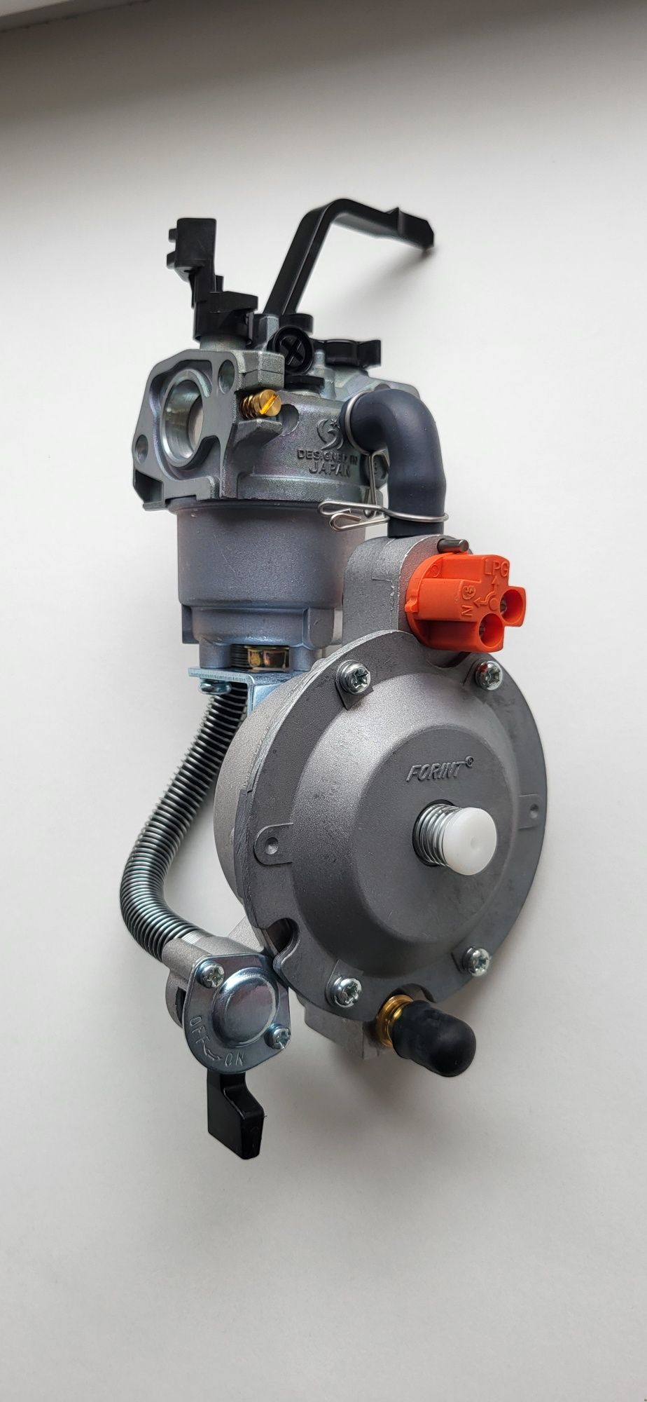 Карбюратор генератора 168F/170F 2.0-3.0 kWt + (газовый редуктор)