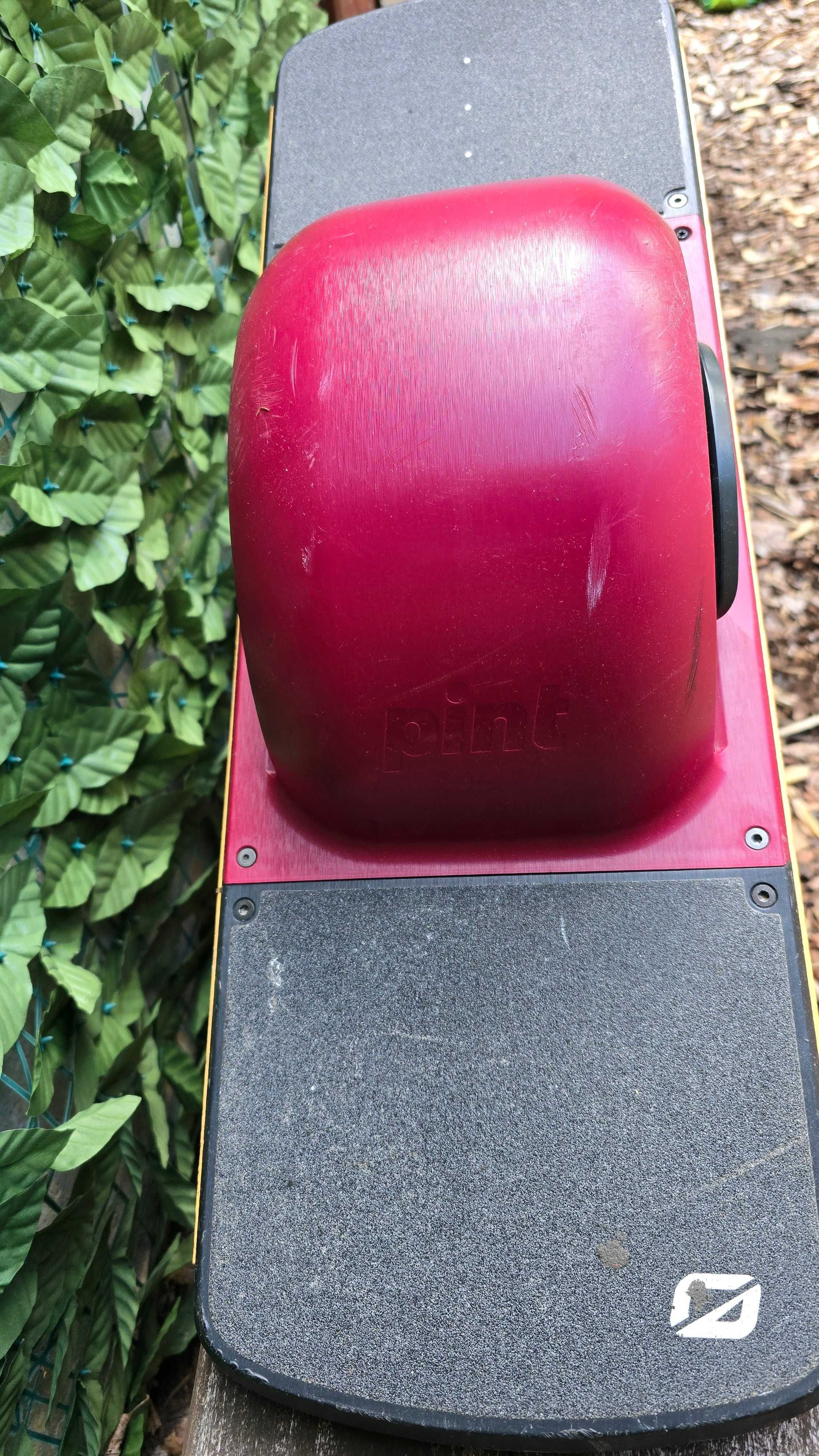 OneWheel Pint + szybka ładowarka
