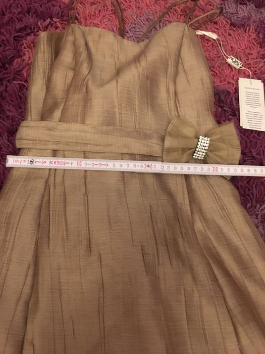 Sukienka na karnawał wieczorowa złota Nowa Piqro Collection