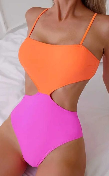 Жіночий купальник суцільний, розмір с