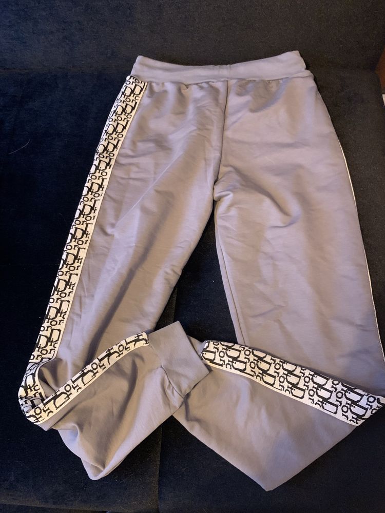 dwuczęściowy set diora bluza i spodnie rozmiar s